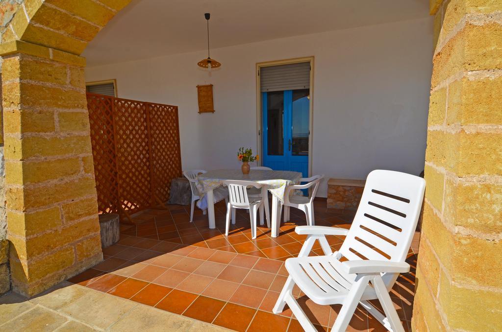 Casa Orizzonte Villa Patù Eksteriør billede